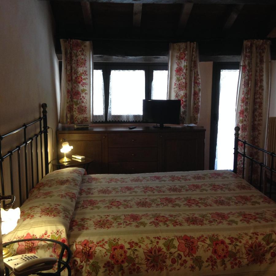 Agriturismo Corte Bebbi Bibbiano  Екстериор снимка