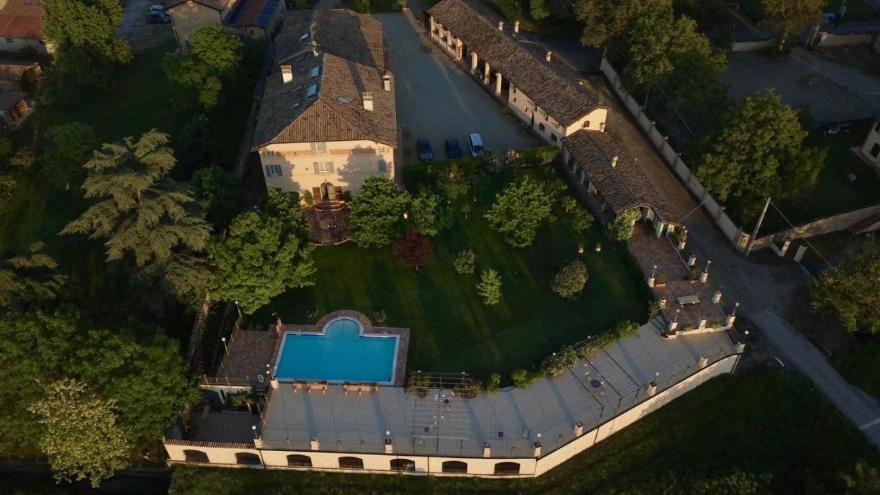 Agriturismo Corte Bebbi Bibbiano  Екстериор снимка