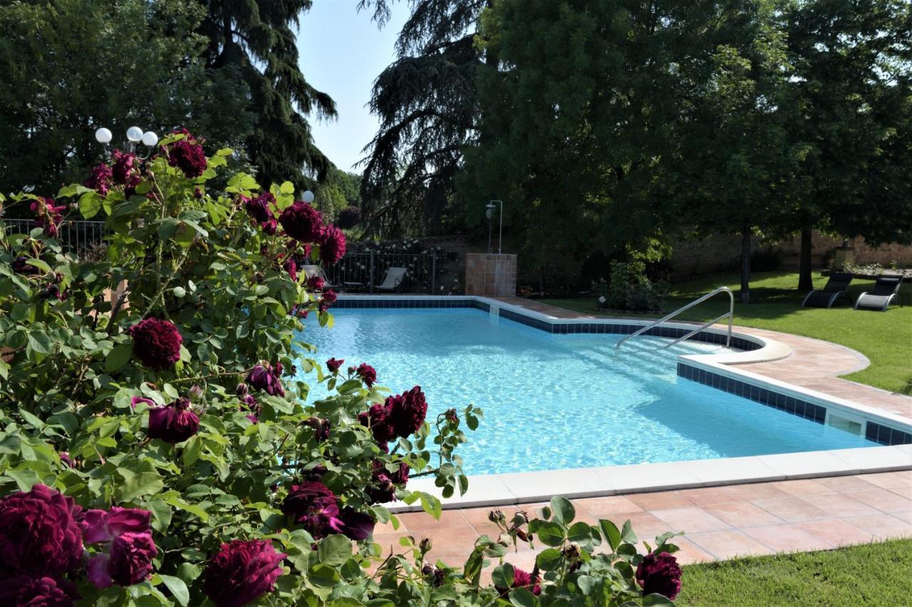 Agriturismo Corte Bebbi Bibbiano  Екстериор снимка